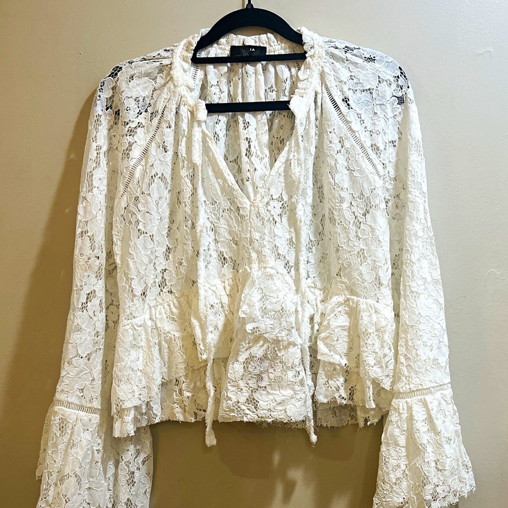 Aqua Women's S Ivory Floral Lace V-Neck Tie Ruffle Long Sleeve Blouse